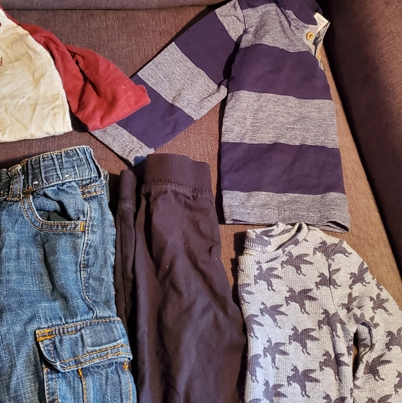 12-18 month baby clothes set - Picture 2 of 5